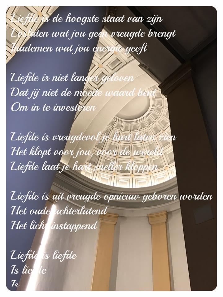 Liefde Is Het Licht Instappen Een Gedicht Van Leonie